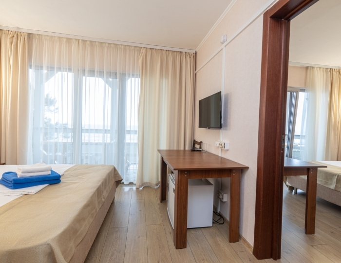 Коттедж 4-местный 2-комнатный коннект в коттедже п.Морской - Дом отдыха «Золотые пески» Пицунда