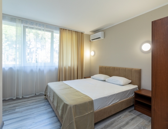 Эконом 2-местный 1-комнатный DBL, корпус 1, горная сторона, без балкона - Дом отдыха «Золотые пески» Пицунда